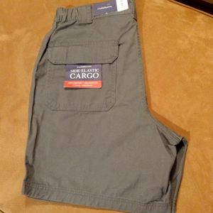 Men's cargo shorts